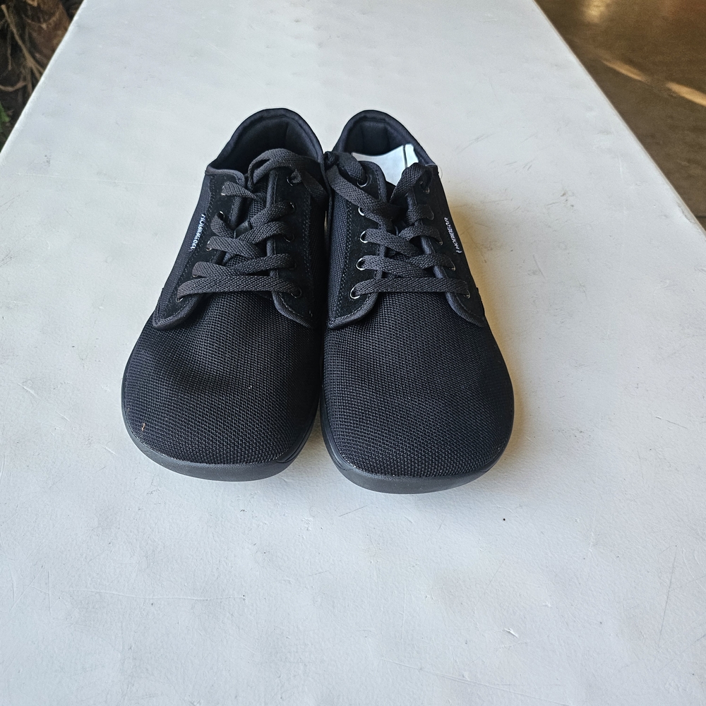 Sleek Black Men's Sneakers